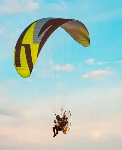 vol en paramoteur - Balloons Event Show – Tunisia 2025